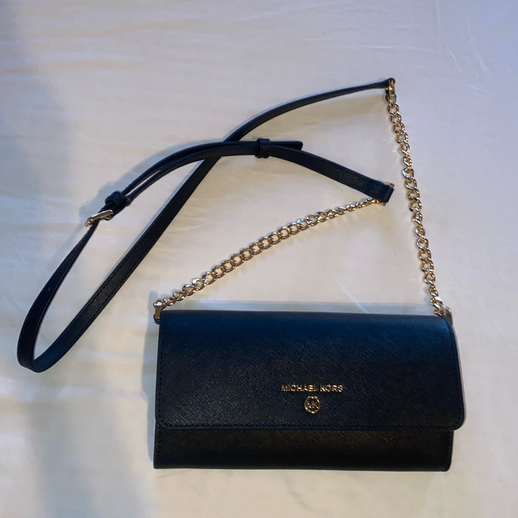 Coach Crossbody Clutch With Gold Chain
